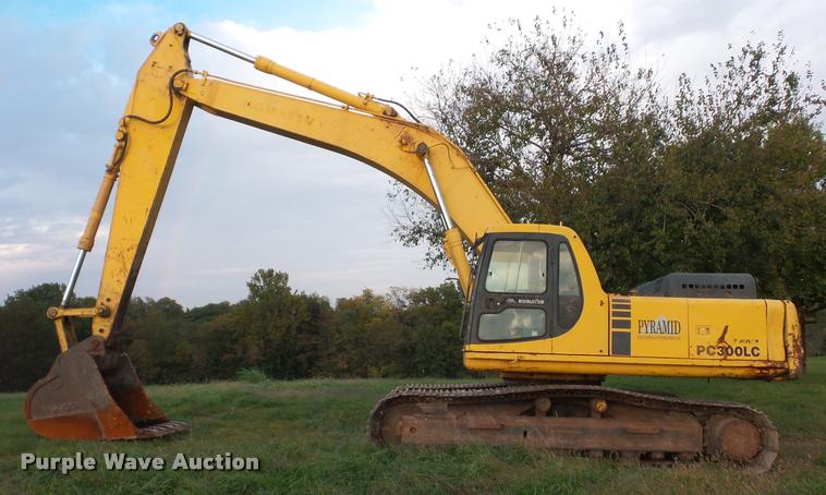 image for item L4337 1997 Komatsu PC300LC-6LC excavator