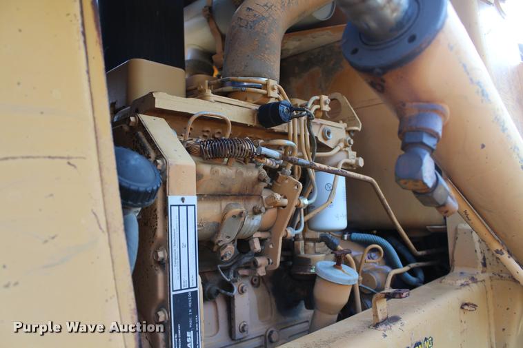 image for item L4792 1991 Case 480F landscape tractor