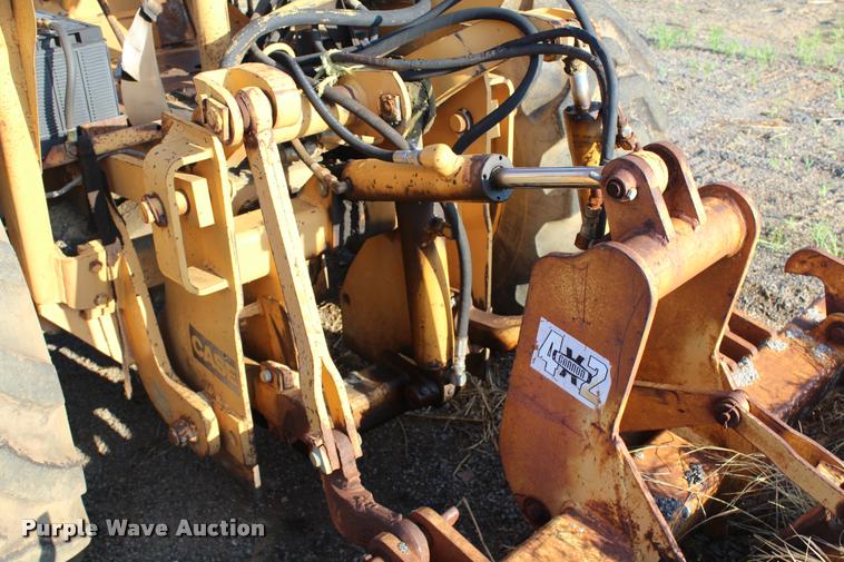 image for item L4792 1991 Case 480F landscape tractor