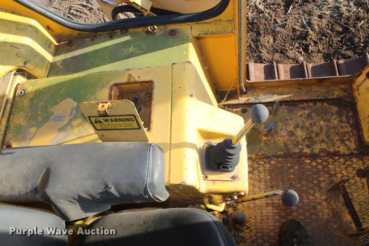 image for item L4793 1987 Fiat-Allis 14C dozer