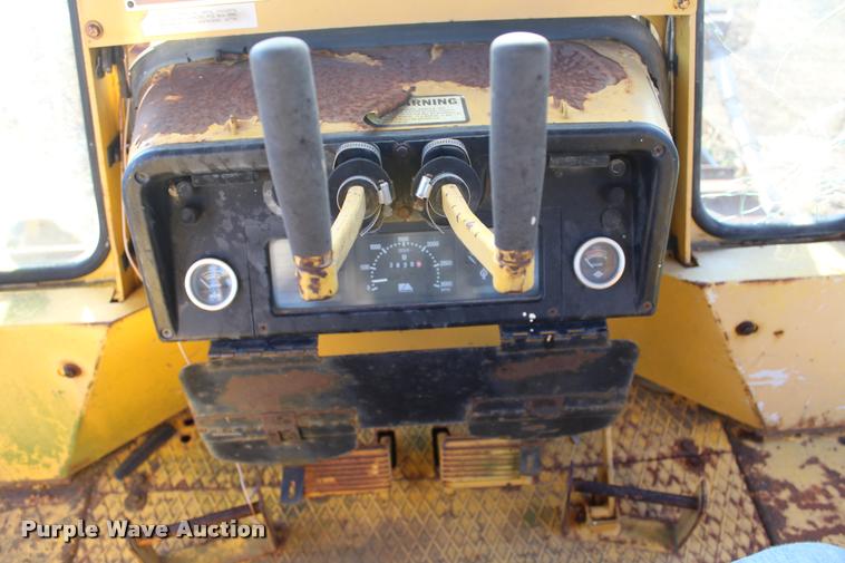 image for item L4793 1987 Fiat-Allis 14C dozer