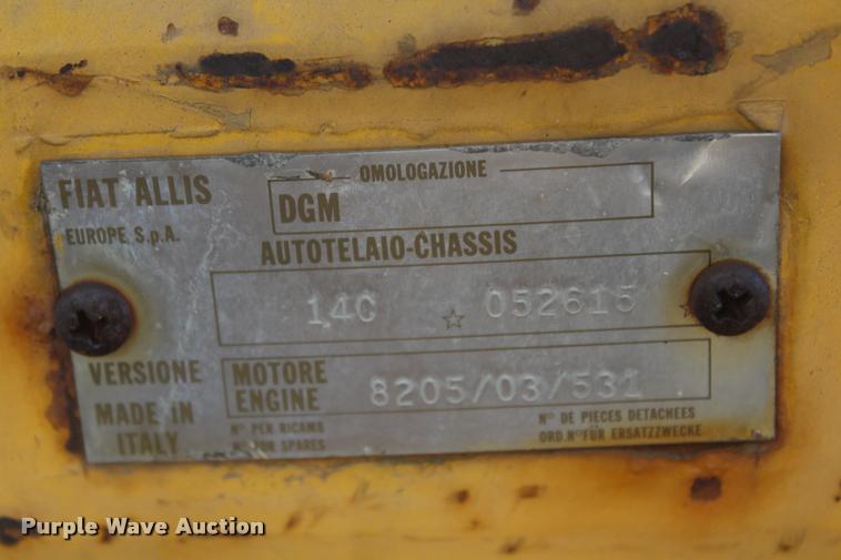 image for item L4793 1987 Fiat-Allis 14C dozer