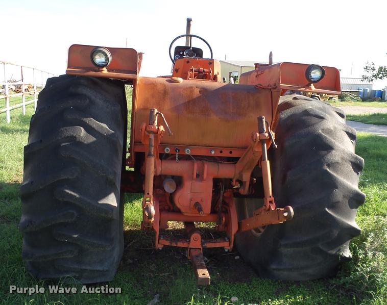 image for item L6619 Allis Chalmers D21 tractor