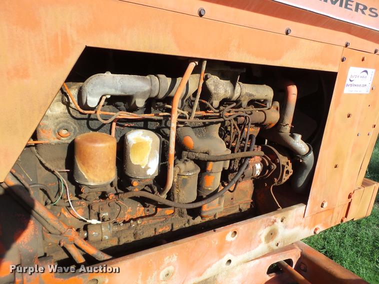 image for item L6619 Allis Chalmers D21 tractor