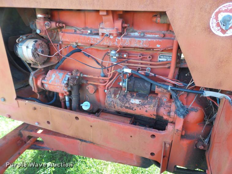 image for item L6619 Allis Chalmers D21 tractor