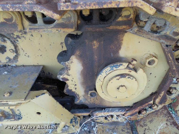 image for item L6620 Vermeer T600 rock saw