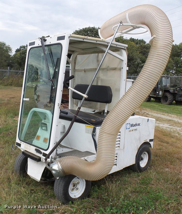 image for item N9478 Madvac vacuum