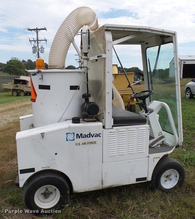 image for item N9478 Madvac vacuum