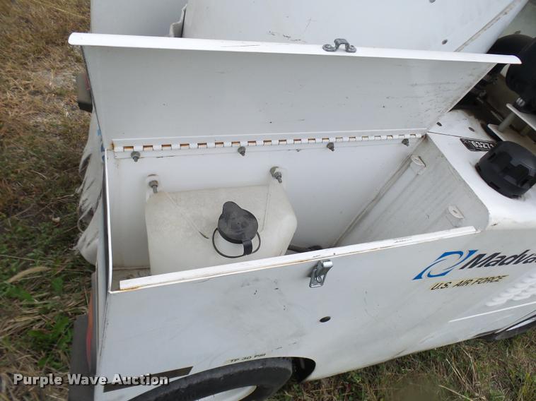 image for item N9478 Madvac vacuum