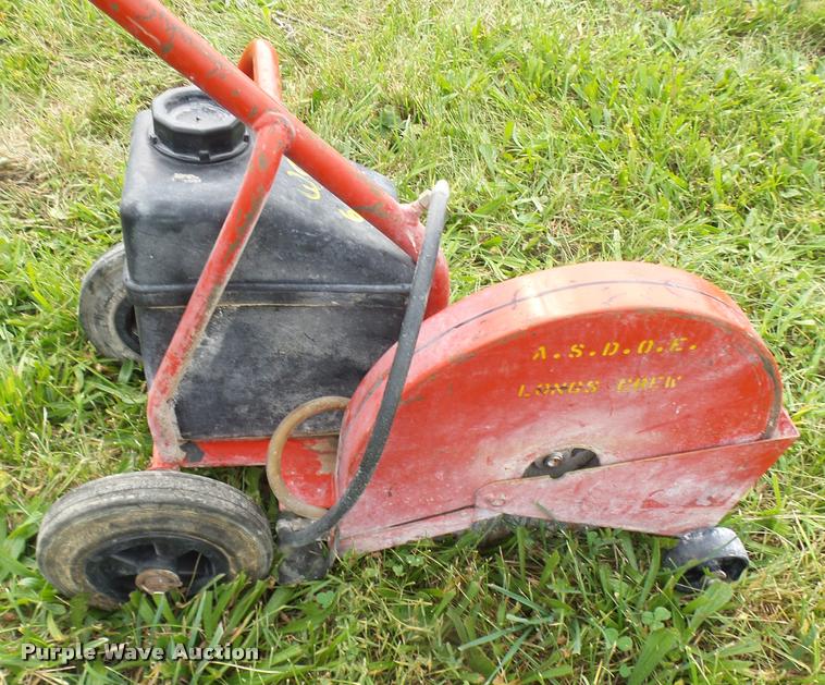 image for item N9481 Concrete saw