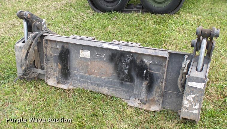 image for item N9482 2008 Bobcat combination bucket