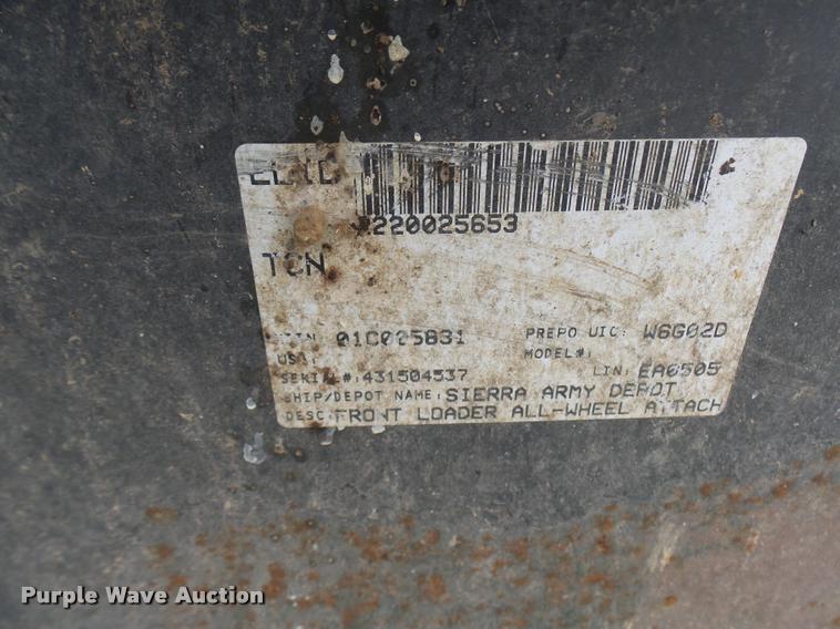 image for item N9482 2008 Bobcat combination bucket