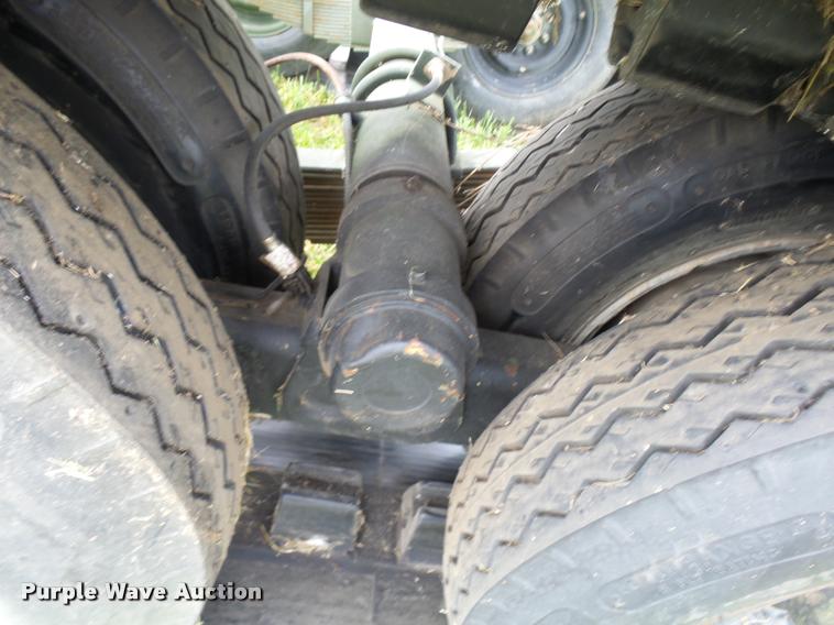 image for item N9483 Military off-road tracked trailer