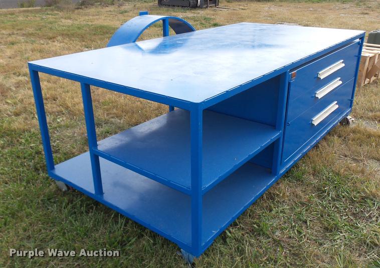 image for item N9487 4' x 8' work table
