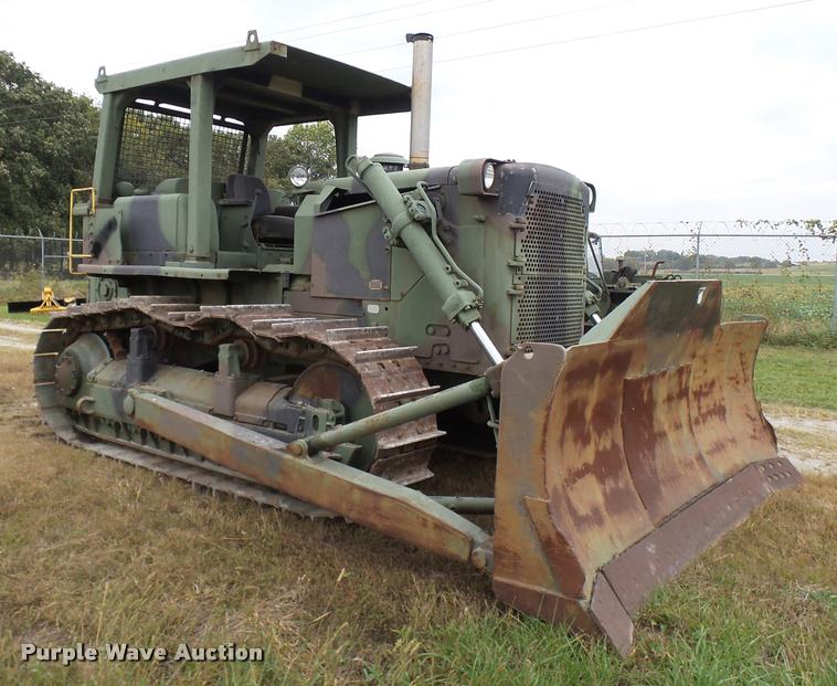 image for item N9493 1975 Caterpillar D7F Military dozer