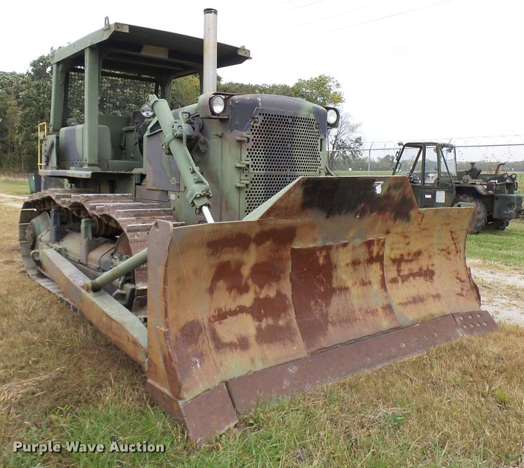image for item N9493 1975 Caterpillar D7F Military dozer