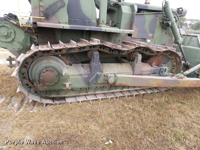 image for item N9493 1975 Caterpillar D7F Military dozer