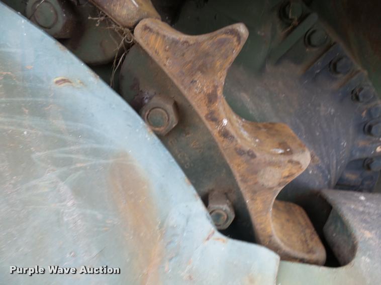 image for item N9493 1975 Caterpillar D7F Military dozer