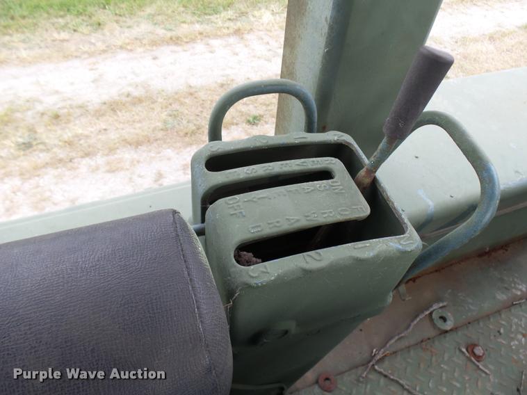 image for item N9493 1975 Caterpillar D7F Military dozer