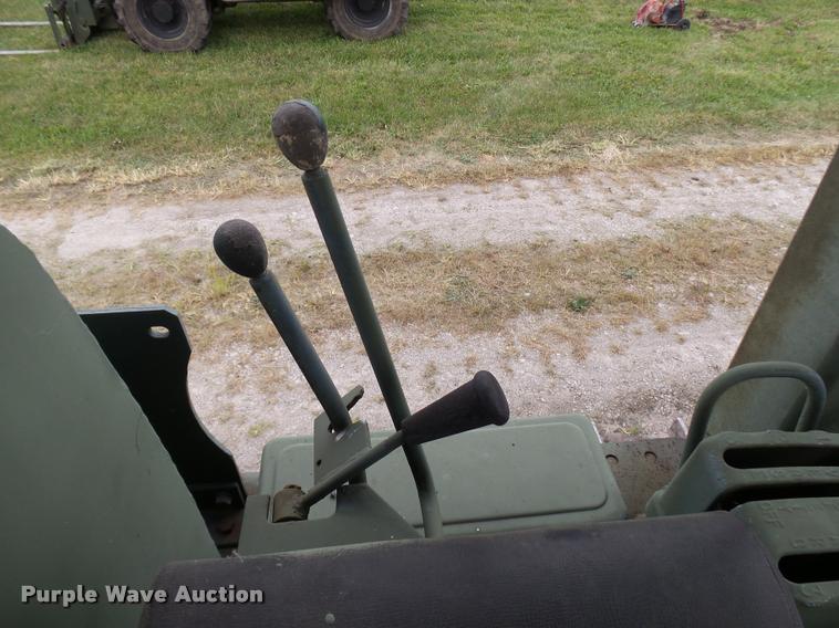 image for item N9493 1975 Caterpillar D7F Military dozer