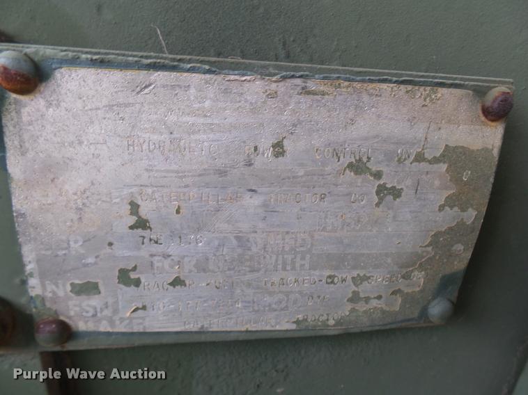 image for item N9493 1975 Caterpillar D7F Military dozer