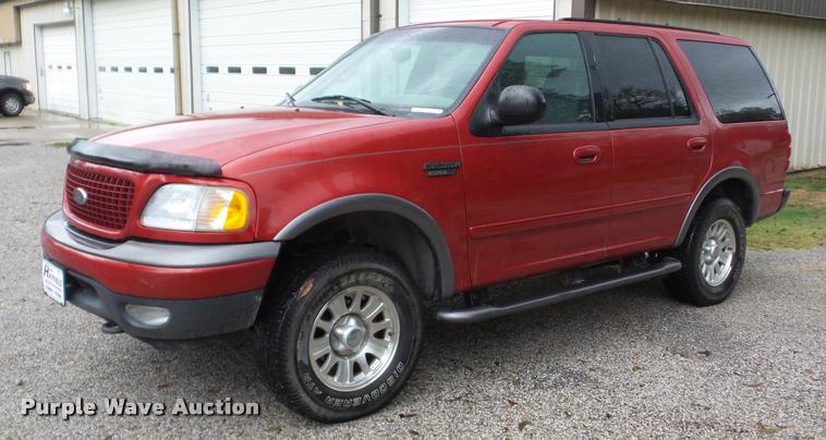 image for item AG9353 2001 Ford Expedition SUV