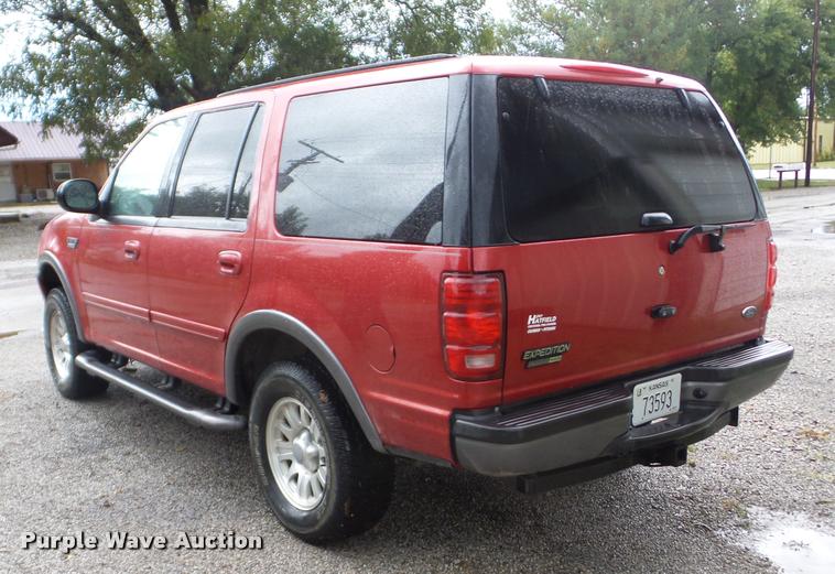 image for item AG9353 2001 Ford Expedition SUV
