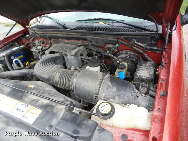 image for item AG9353 2001 Ford Expedition SUV