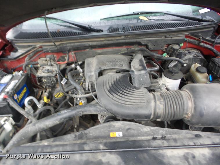 image for item AG9353 2001 Ford Expedition SUV