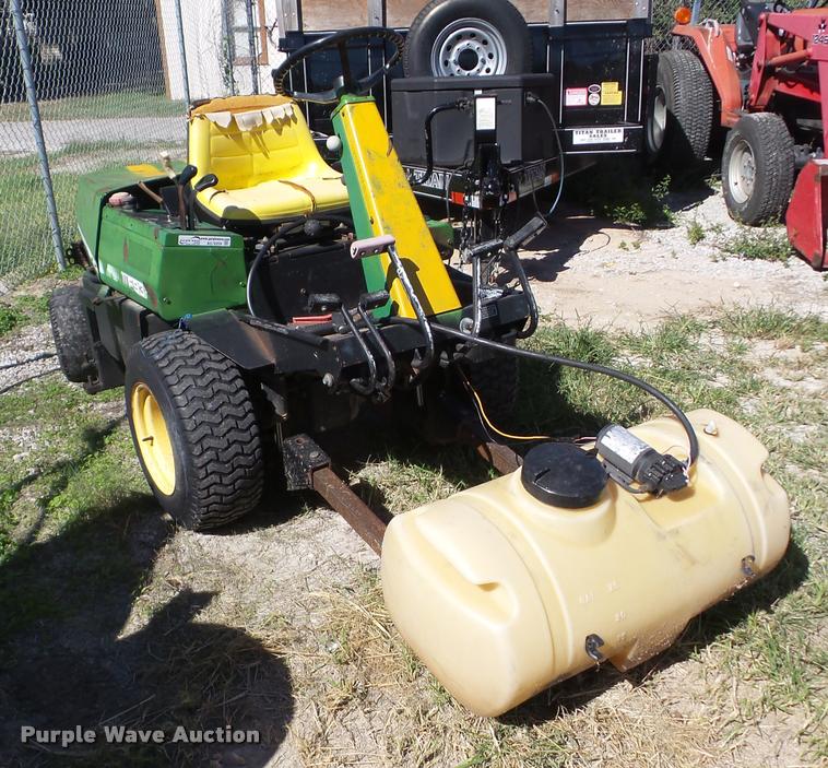 image for item AG9359 John Deere F935 sprayer