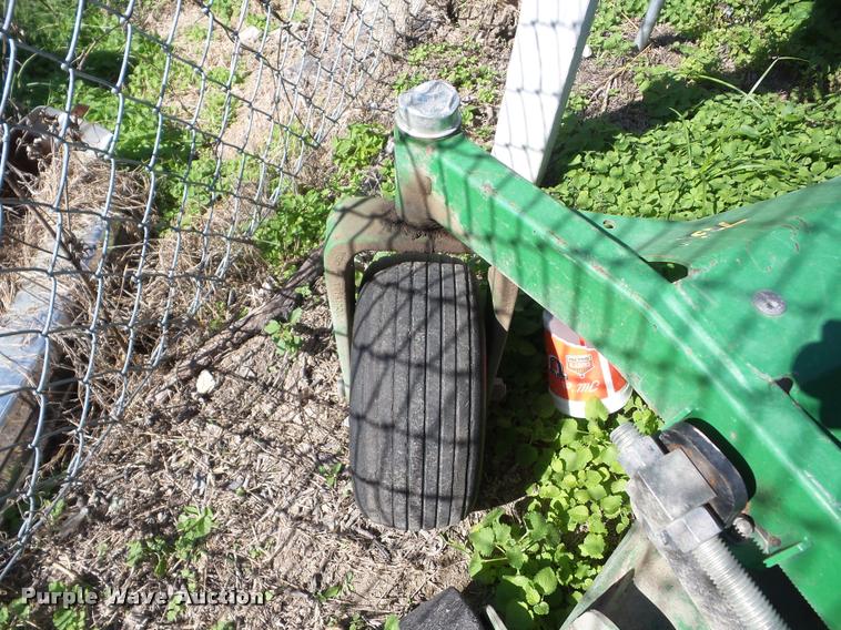 image for item AG9360 John Deere 737 Z-Trak lawn mower