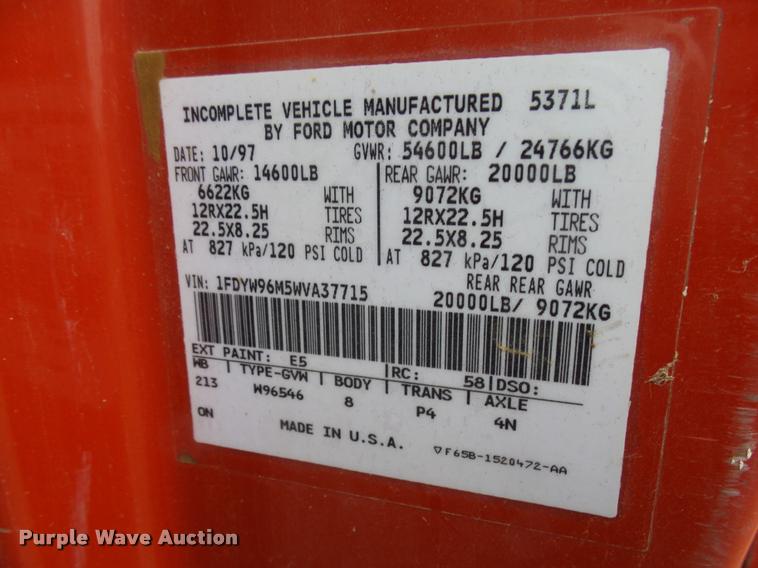 image for item AL9072 1998 Ford W96 dump truck