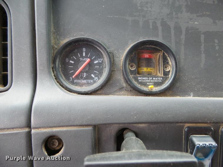 image for item AL9072 1998 Ford W96 dump truck