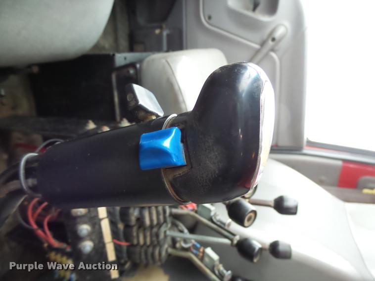 image for item AL9072 1998 Ford W96 dump truck