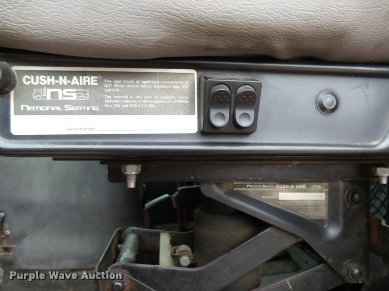 image for item AL9072 1998 Ford W96 dump truck