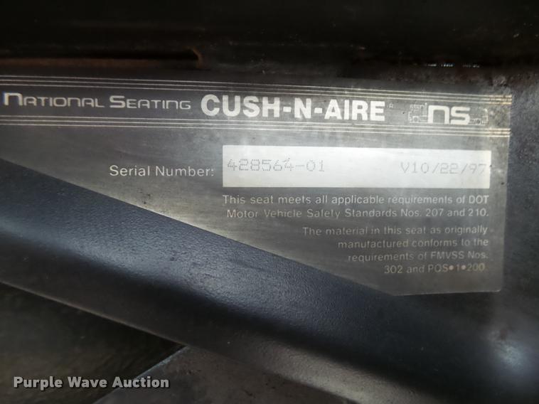 image for item AL9072 1998 Ford W96 dump truck