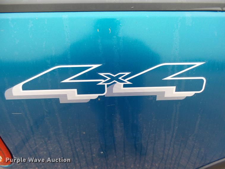 image for item AL9074 2000 Ford F150 SuperCab pickup truck