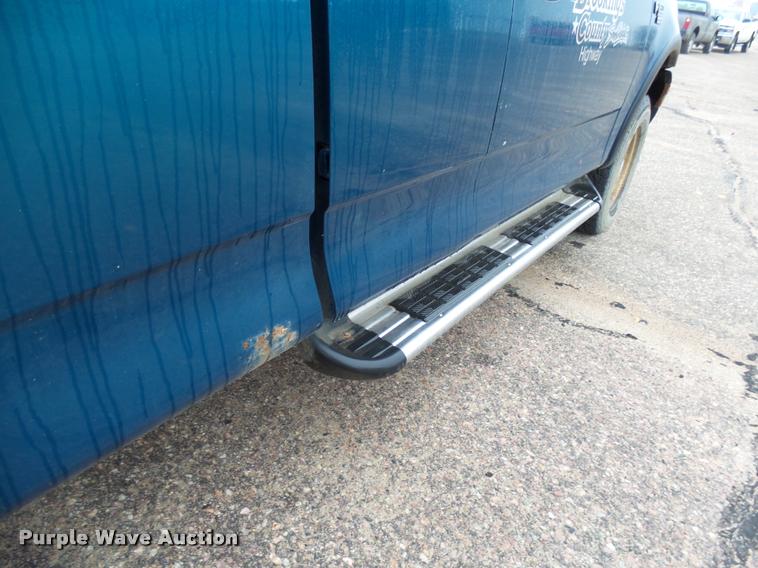 image for item AL9074 2000 Ford F150 SuperCab pickup truck