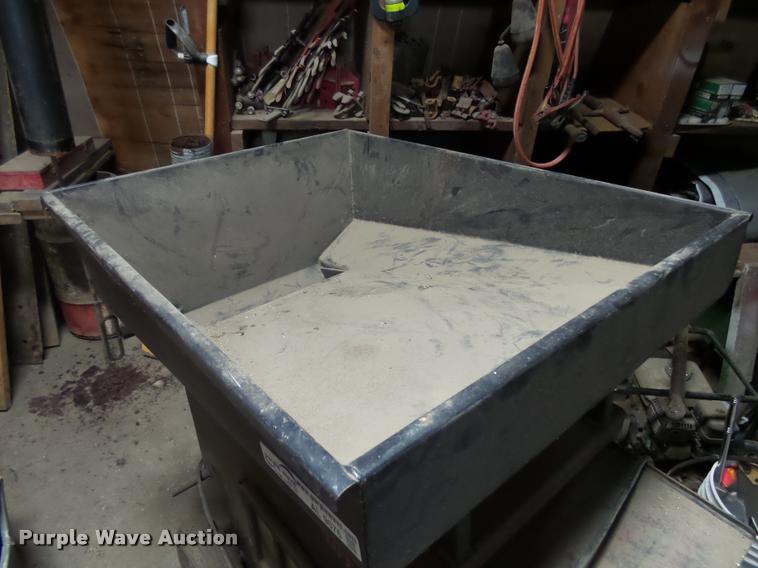 Golden Grain 3101 corn burning stove in Beresford, SD Item AL9076