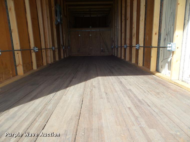 image for item AP9684 2003 Ford F650 box truck