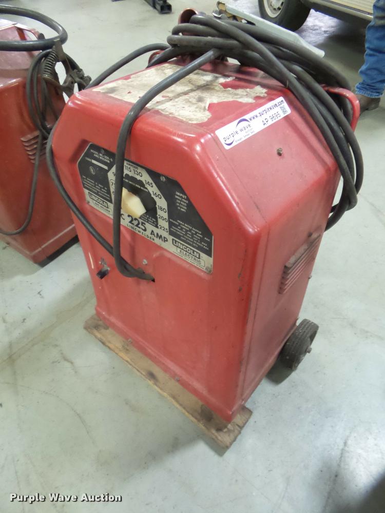 Lincoln AC arc welder in Pratt, KS Item AP9695 sold Purple Wave