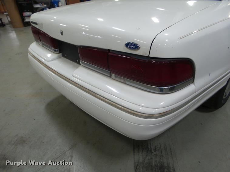 image for item AP9700 1996 Ford Crown Victoria Police Interceptor