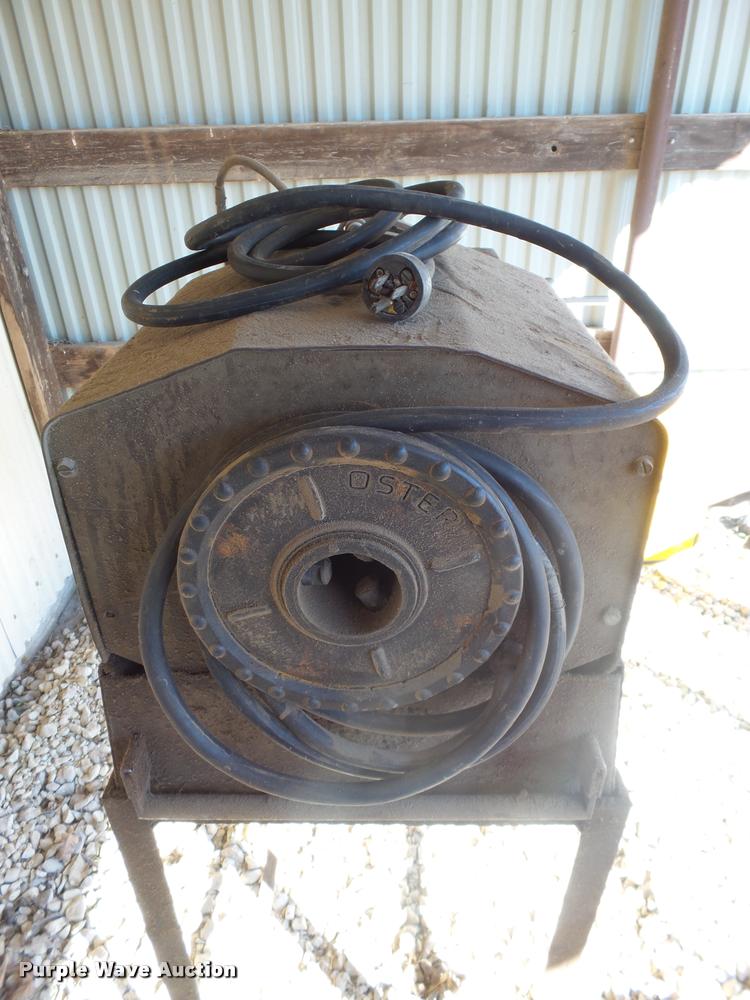 image for item AS9502 Oster 2" pipe and bolt machine