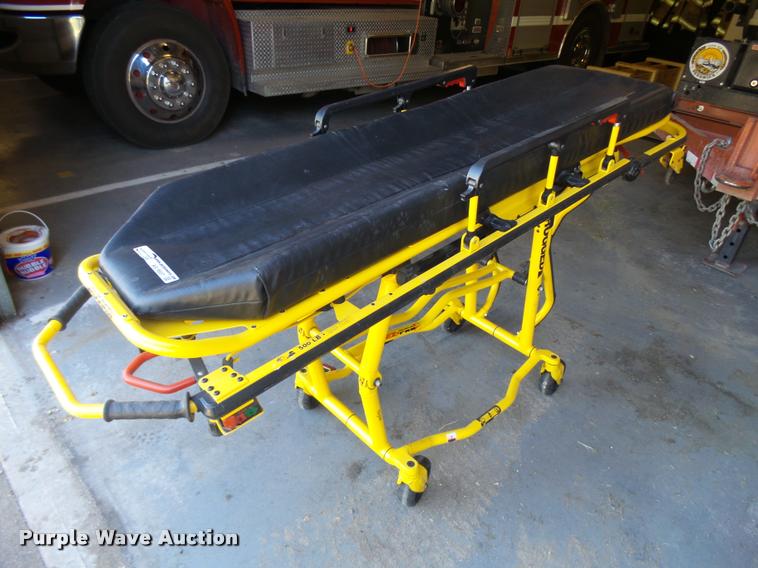 image for item AS9507 Rugged Stryker 6091 EZ-Pro 2 ambulance cot