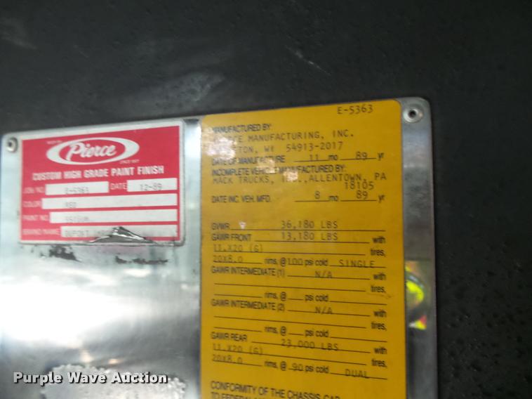 image for item BU9757 1990 Mack Pierce fire truck