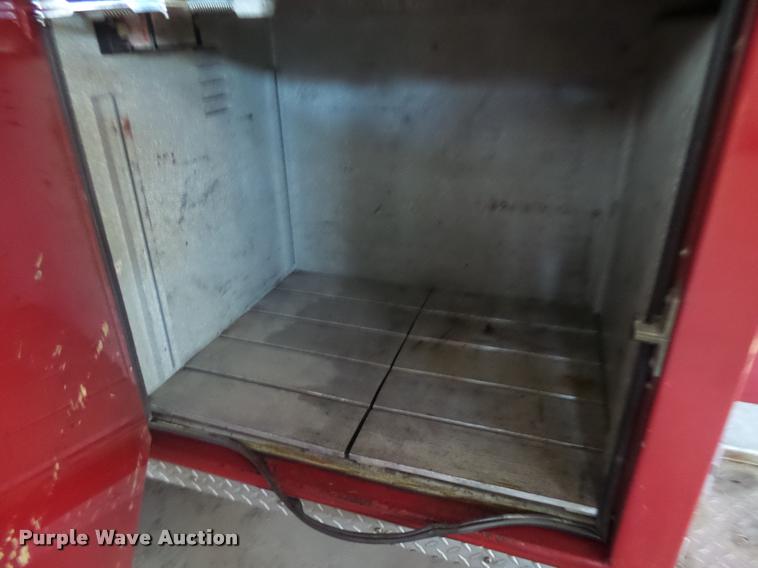 image for item BU9757 1990 Mack Pierce fire truck