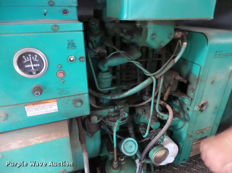 image for item BU9757 1990 Mack Pierce fire truck