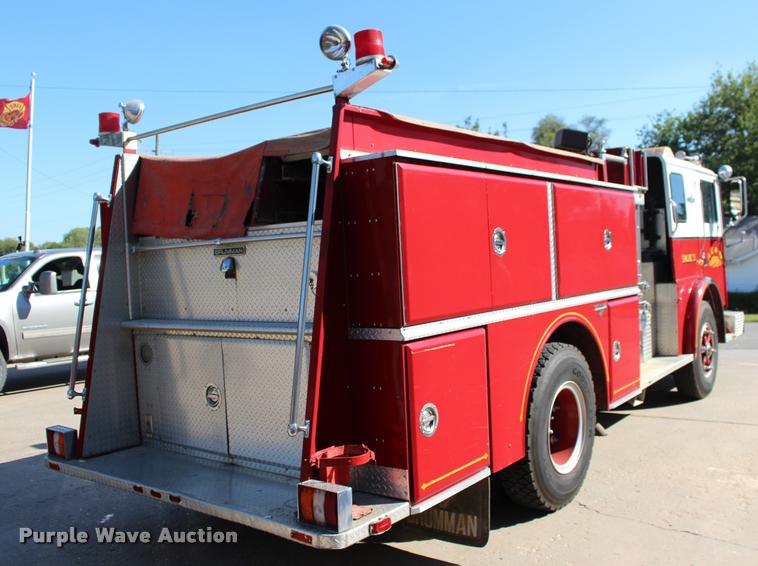 image for item BU9758 1987 Mack FC600 Firecat fire engine