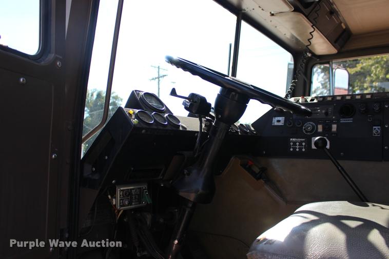 image for item BU9758 1987 Mack FC600 Firecat fire engine