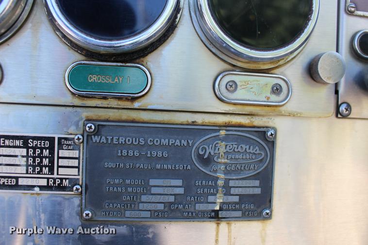 image for item BU9758 1987 Mack FC600 Firecat fire engine